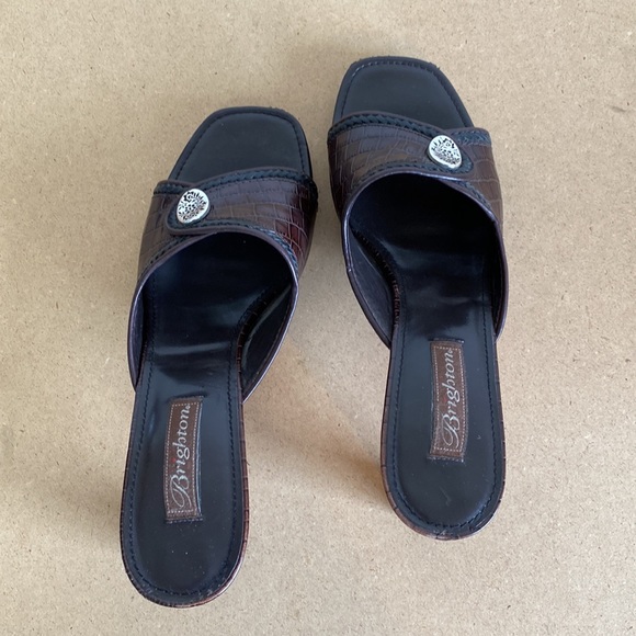Brighton Leather Sandals with silver tone accents. Size 10 - Picture 3 of 10